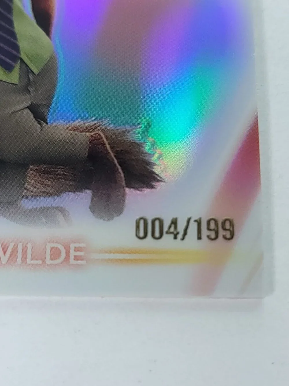 Nick Wilde Topps 2026 Disney Neon Holo Chrome Refractor Limited 004/199 CNE